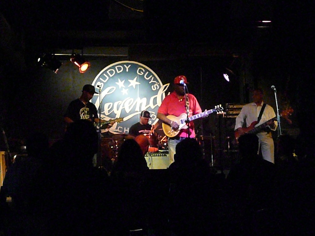 Linsey Alexander and his band performing at Buddy Guy&rsquo;s Legends