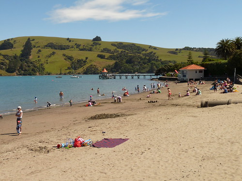 Akaroa beach