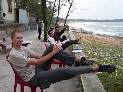Relaxing by the sea with Tam and Quy