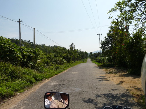 The mountain road to Da Nang