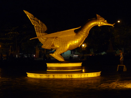 Golden dragon in Phnom Penh