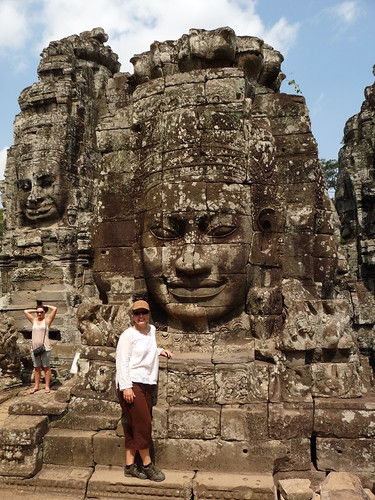 Claire and a stone carved face at Bayon Temple